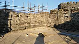 acastle
                          108350.jpg